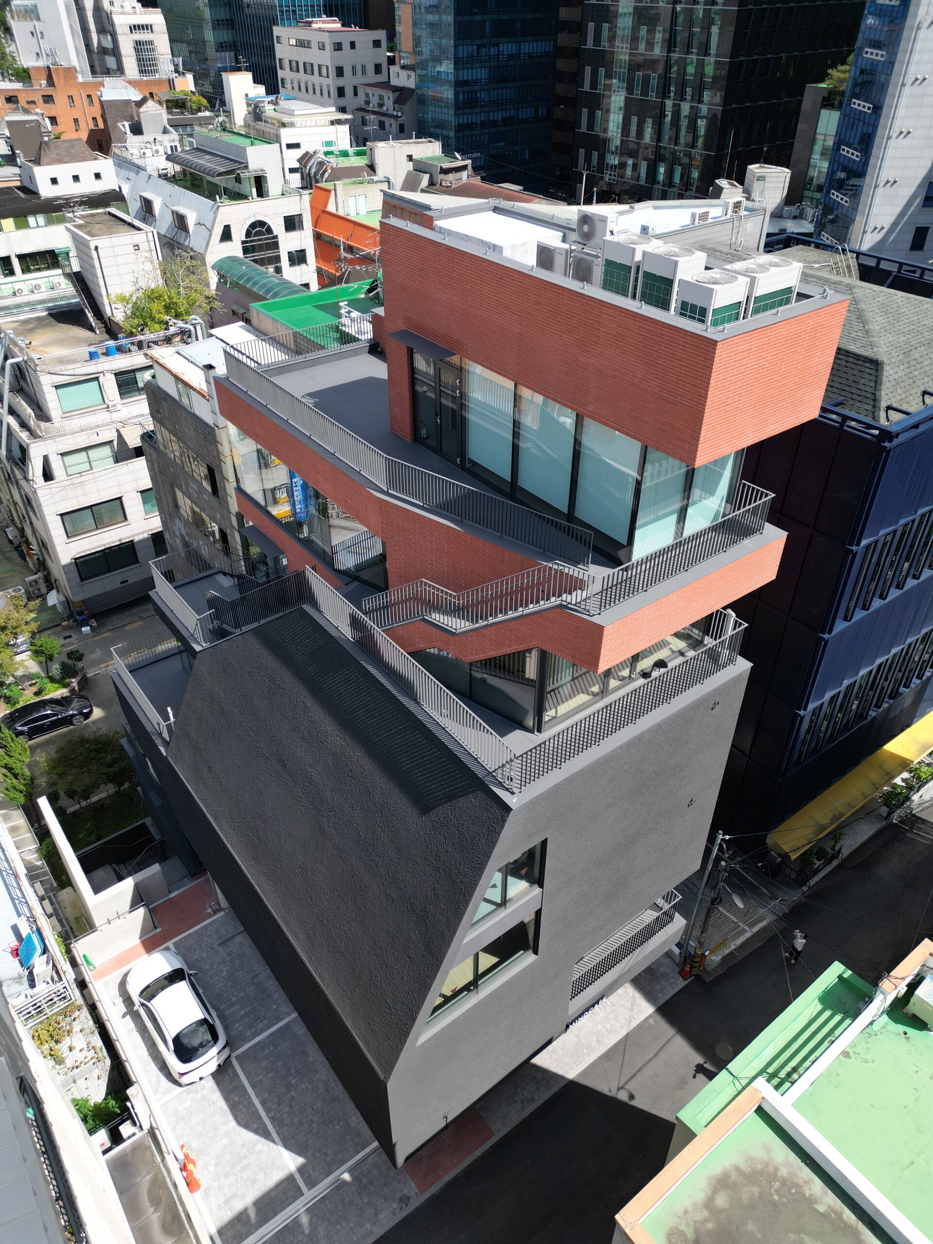 Yeoksam-dong Building